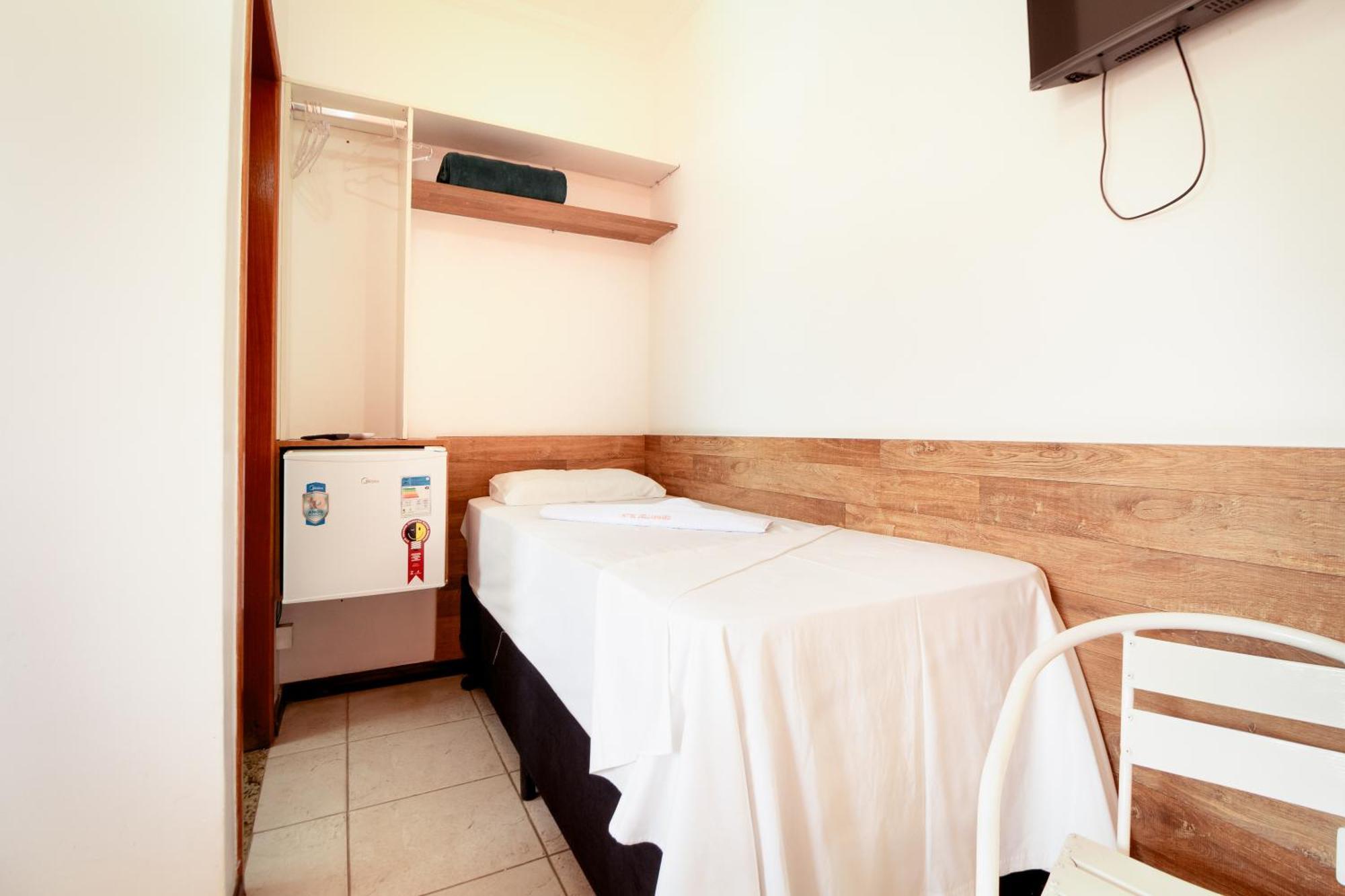 Hotel Dellamares Ubatuba Habitación foto
